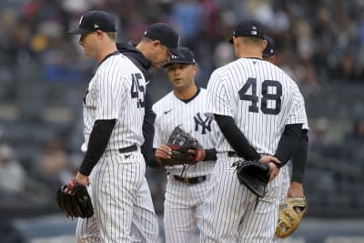 Cole gets 5th win, Yankees hit 3 HRs in 4-2 win at Texas