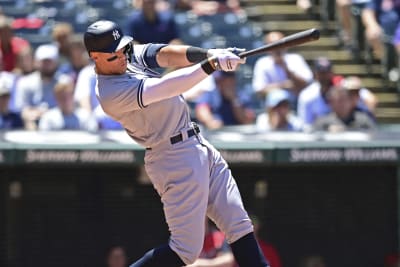 Anthony Rizzo New York Yankees Autographed 16 x 20 2022 Opening Day Home  Run Photograph