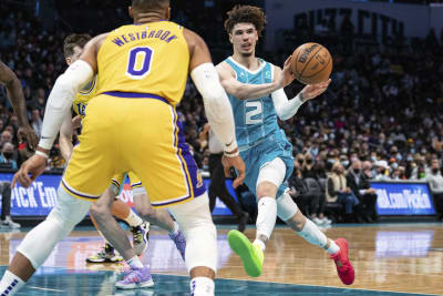 Bridges, Hornets hold off short-handed Lakers, 117-114