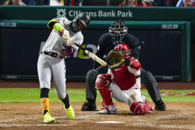 Geraldo Perdomo, Lourdes Gurriel hit two-run homers as