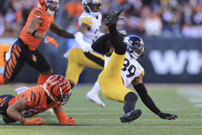 Cincinnati Bengals upset Pittsburgh Steelers 27-17 in prime-time game