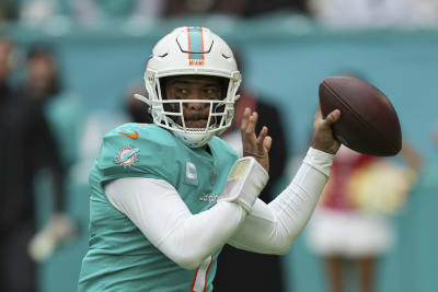 Dolphins QB Tua Tagovailoa in concussion protocol again