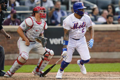 Dominic Smith, Jeff McNeil get 4 hits each as Mets beat Phillies