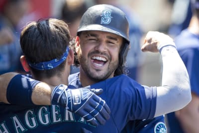 Mariners rally for 4 runs in bizarre 9th inning, beat Angels