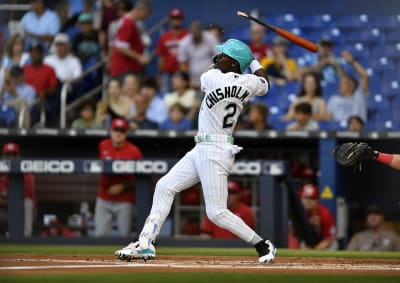 Jean Segura, Marlins agree to two-year, $17 million contract - The