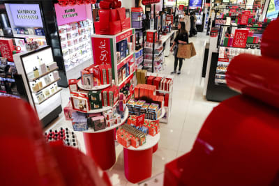 Retailers look for Black Friday comeback as inflation has shoppers hunting  for deals – Winnipeg Free Press