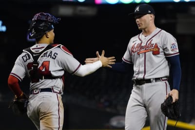 BLOOPER Selfie  Atlanta braves baseball, Atlanta braves, Hot