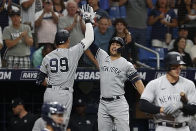 Rizzo homers twice on his bobblehead night, Yankees beat Rays 6-5