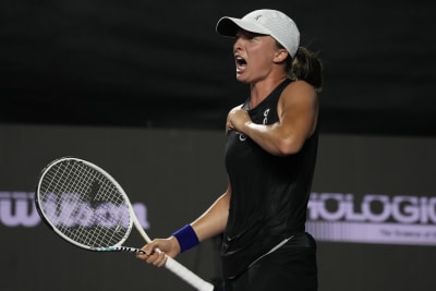 French Open: Karolina Muchová stuns Aryna Sabalenka in comeback win