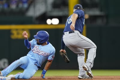 Blue Jays infielder Marcus Semien wins Gold Glove at second base