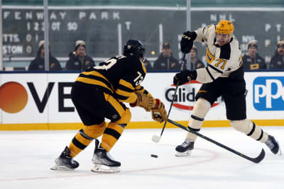 Boston Bruins 2023 Winter Classic Center Ice Puck
