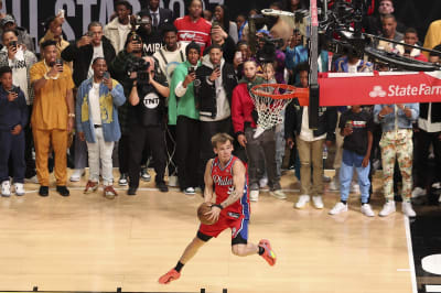 Donovan Mitchell channels Vince Carter for 2018 NBA All-Star Dunk Contest  winning slam