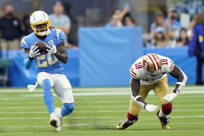 Lance throws 2 TDs passes as 49ers rally to beat Chargers