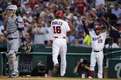 Nationals manager Dave Martinez reacts to MacKenzie Gore-Victor