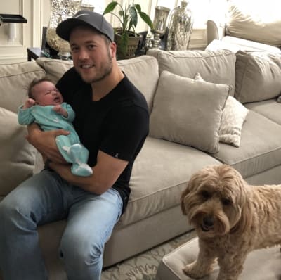 Kelly Stafford, daughters surprise Matthew Stafford with the
