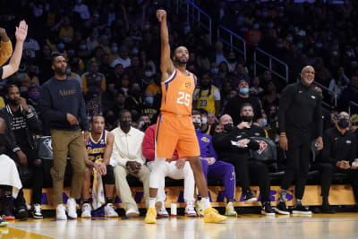 Carmelo Anthony hits milestone in Lakers' win over Grizzlies - Los