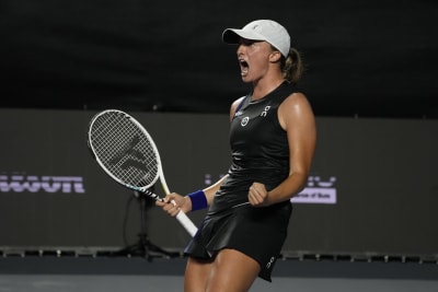 Tennis: Iga Swiatek beats Coco Gauff to set up Dubai Open final showdown  against Barbora Krejcikova