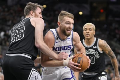 Kings roll past Spurs, extend winning streak to 4 games 