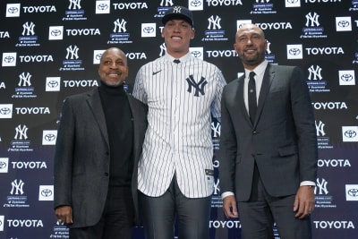 How Yankees captain Derek Jeter went from homesick kid to king of