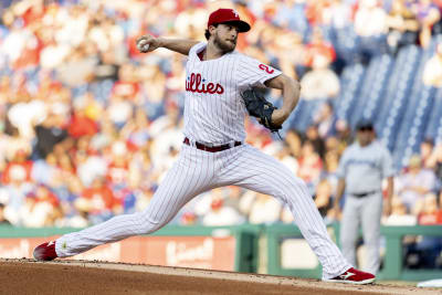 Rogers hammered as Phillies pound Marlins; Miami still in position