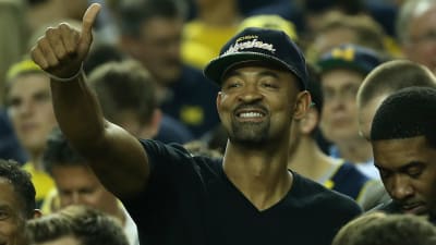 Juwan Howard unlikely to leave Michigan so he can coach sons