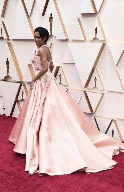 Oscars 2020 red carpet: Regina King wears 6 carats of diamonds