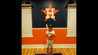 YouTheFan MLB Houston Astros Fan Cave Sign