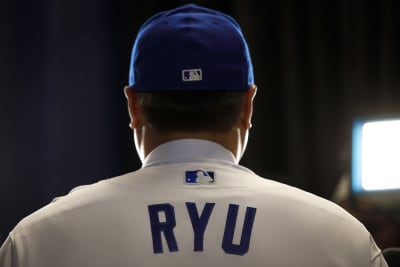 Hyun Jin Ryu Youth Toronto Blue Jays Alternate Jersey - Black