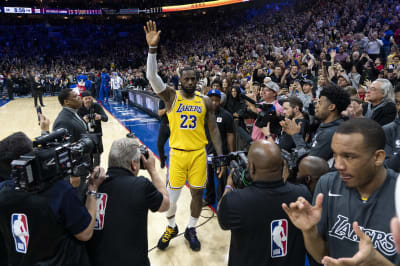 LeBron James Rocks Kobe Bryant Tribute Jersey To Lakers Playoff Game