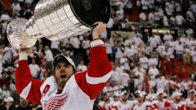 Henrik Zetterberg, 2008 Conn Smythe Trophy Winner  Detroit red wings, Red  wings hockey, Henrik zetterberg