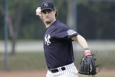 Yanks' Cole strikes out 2 in hitless inning of spring debut
