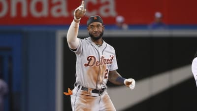 Niko Goodrum of the Detroit Tigers bats against the Minnesota