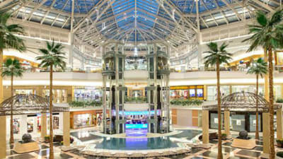 Somerset Collection Mall - Metro Detroit - Troy Michigan
