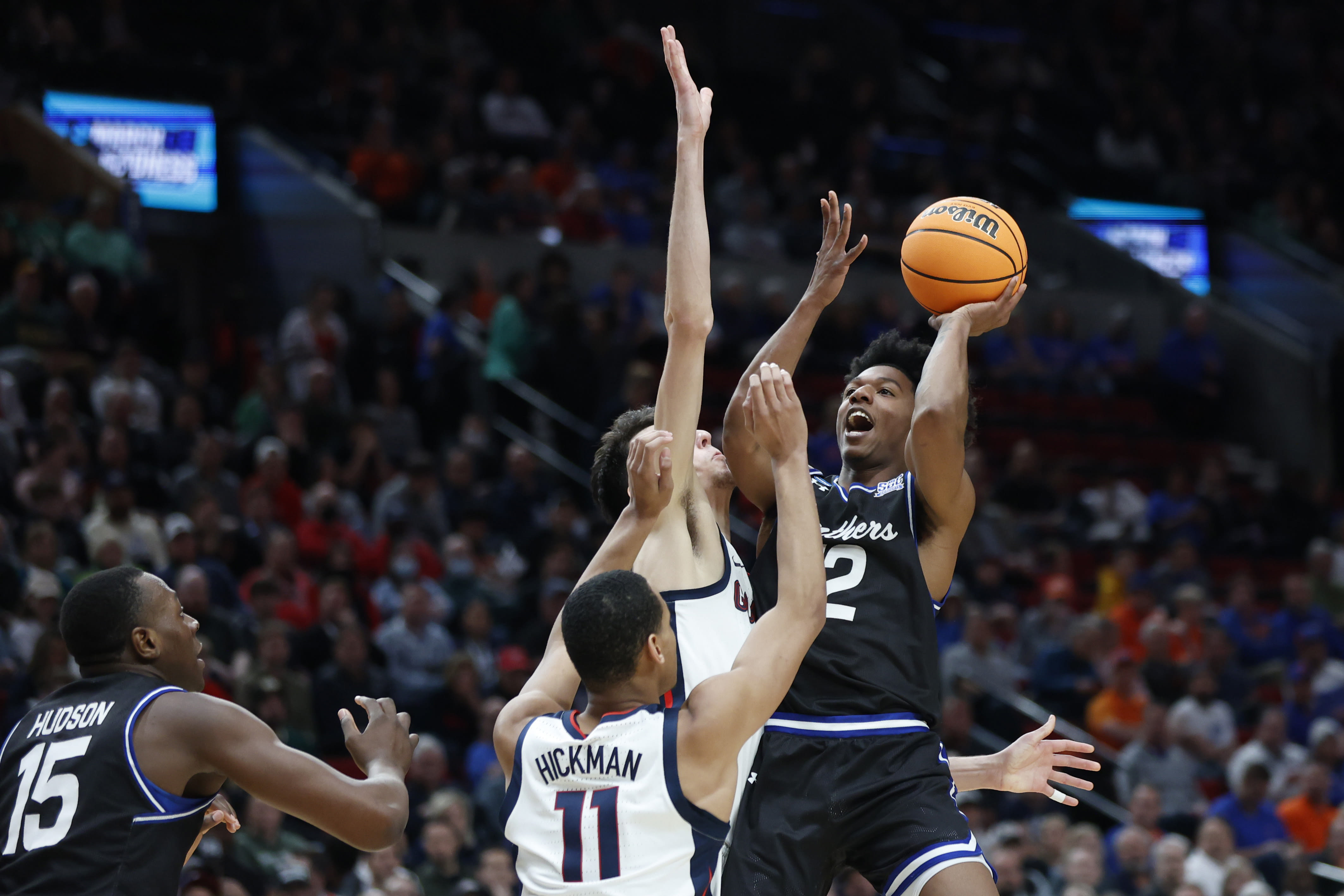 No. 1 Gonzaga comes alive late to race past Georgia St 93-72