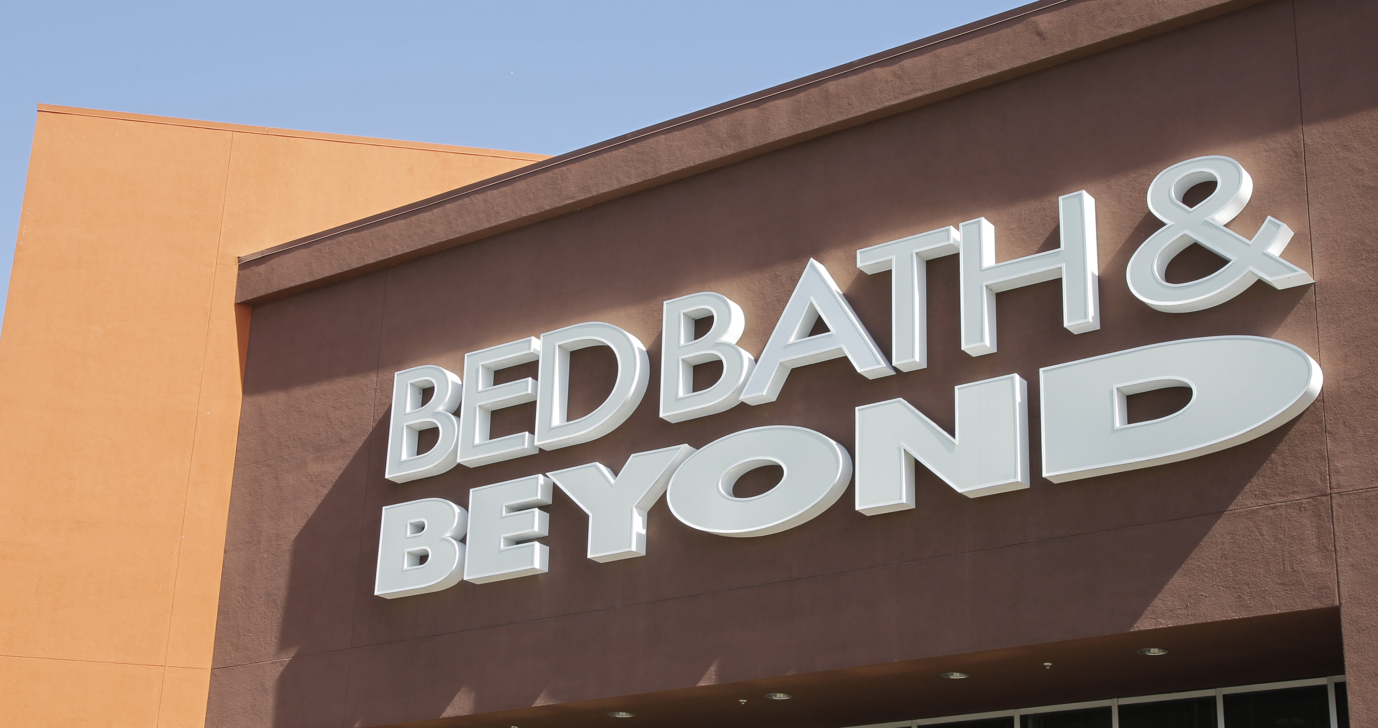 bed bath and beyond near me hours of operation