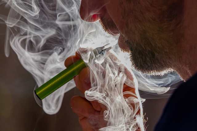 elfbar nachfüll pod läuft aus E-cigarette & E-liquides Blu à Châtelet main image 1