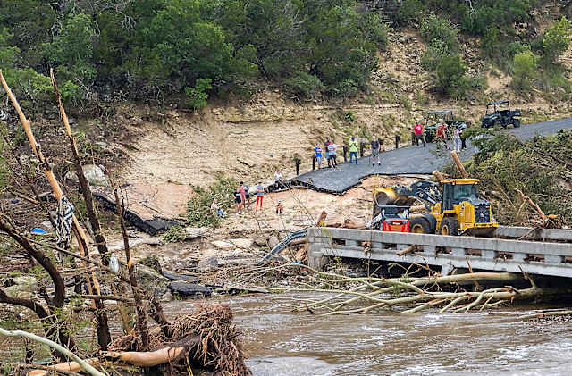 KSAT journalists continue Hill Country flood coverage one month