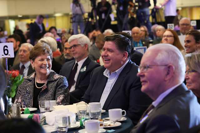 JB Pritzker calls out 'do-nothing' Democrats for failing to push