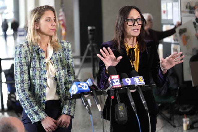 R. Kelly avoids lengthy add-on to 30-year prison sentence R. Kelly avoids lengthy add-on to 30-year prison sentence