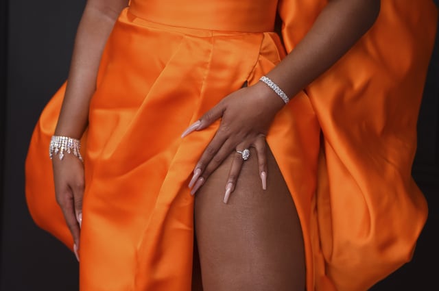 doja cat orange dress Doja Cat, Cynthia Erivo led the fashion march at the Grammys | Fashion News