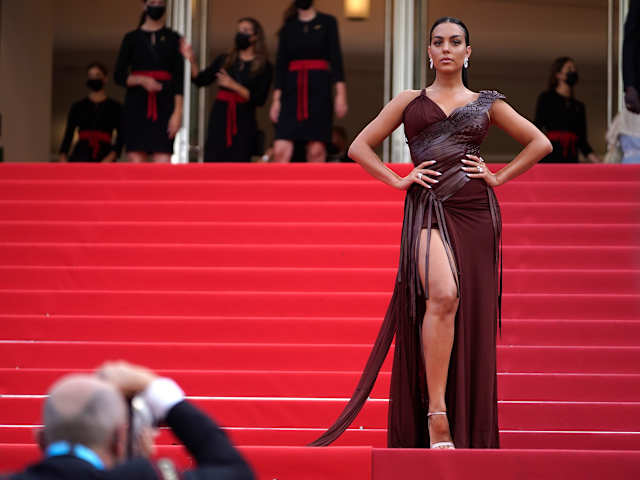 georgina rodriguez red dress Cristiano Ronaldo's wife Georgina Rodriguez in beautiful and vibrant red dress