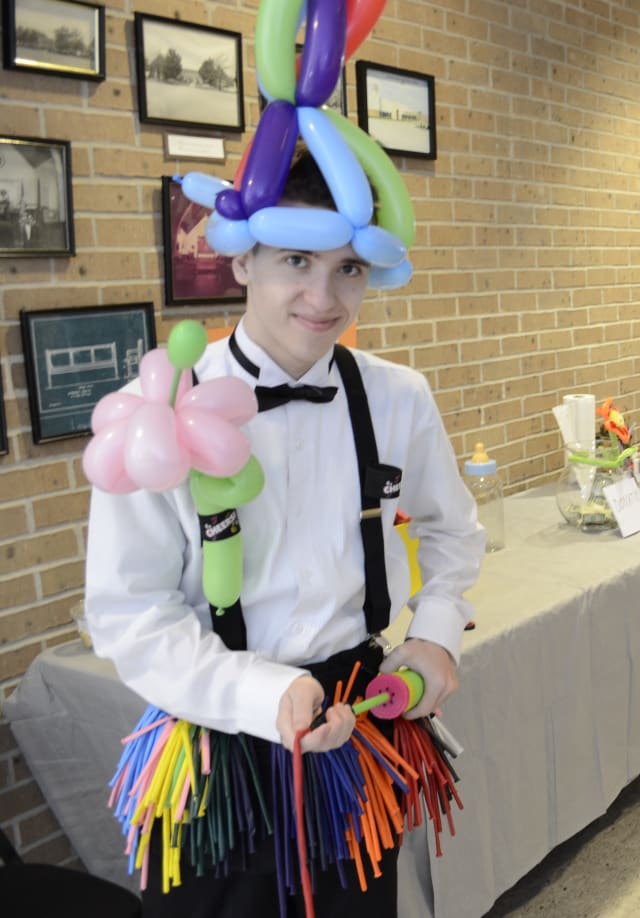 Houston artist channels his unconventional past into elaborate