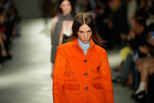 Alessandro Dell'Acqua's No. 21 collection brings lightness to