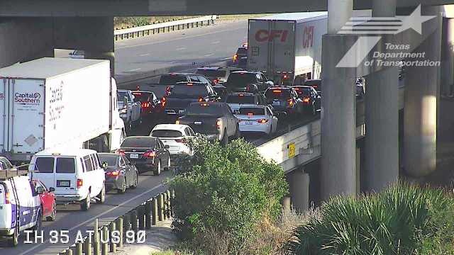 Interstate 35 south of downtown reopens after police situation