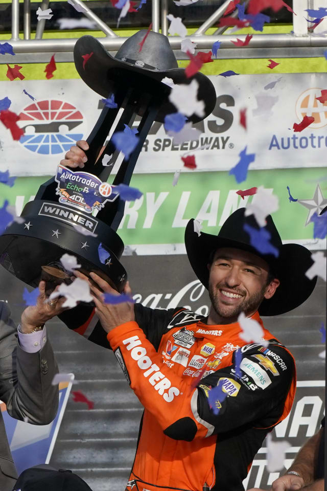 Chase Elliott drives backward after Texas win that could get him going in  the right direction again