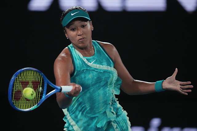 Australian Open 2010 バスタオルMEN'S WOMEN'S Naomi Osaka makes grand entrance and big fashion statement at