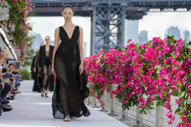 vanessa hudgens sam dress project runway Project Runway All Stars Recap: Going, Going, (Opera) Gown