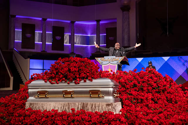 Memorial service held for Grammy-nominated R&B singer Angie Stone