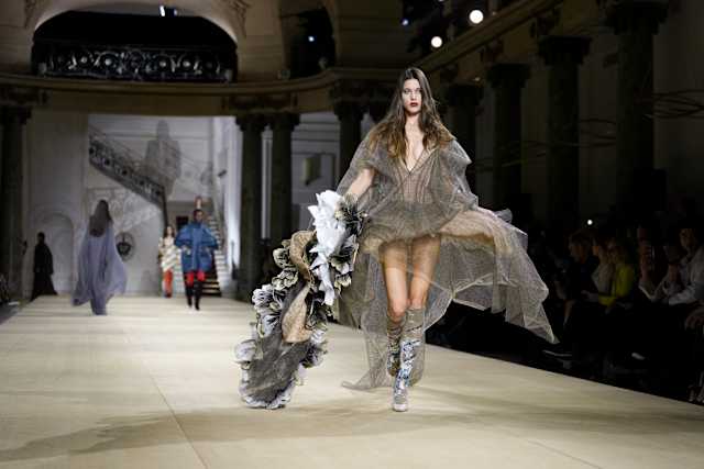 Andreas Kronthaler honors Westwood with a theatrical, rule