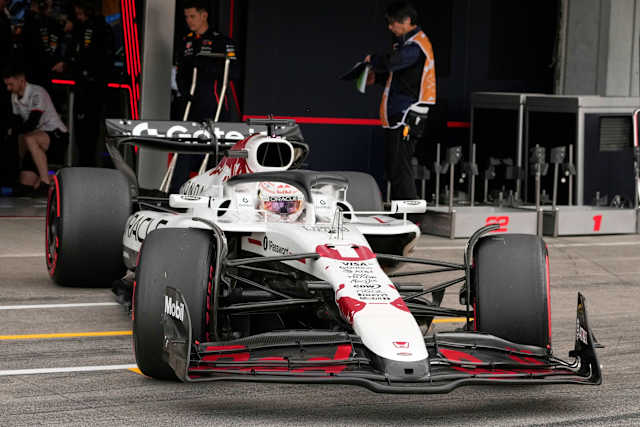 Verstappen takes pole for Sunday's F1 Japanese Grand Prix ahead of